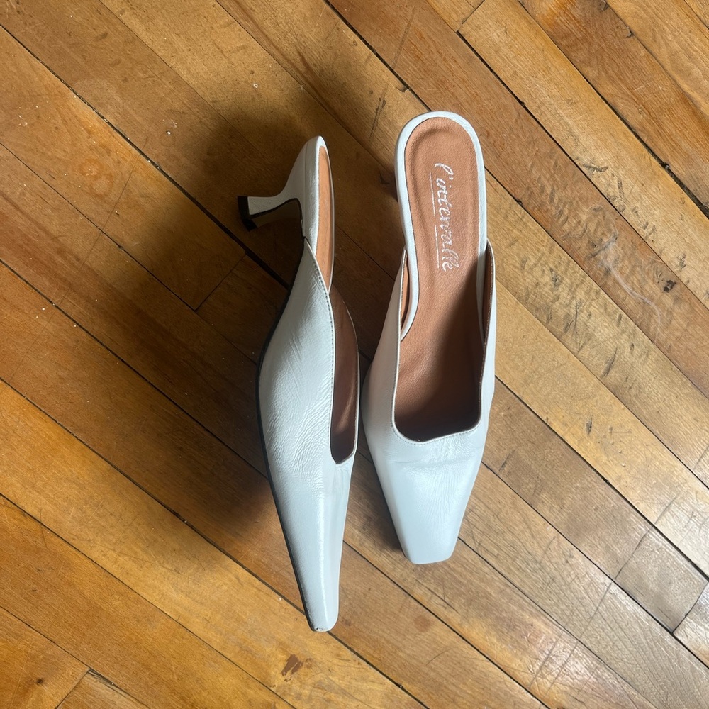 L'INTERVALLE Cream Square-Toe Heels - Picture 3 of 5